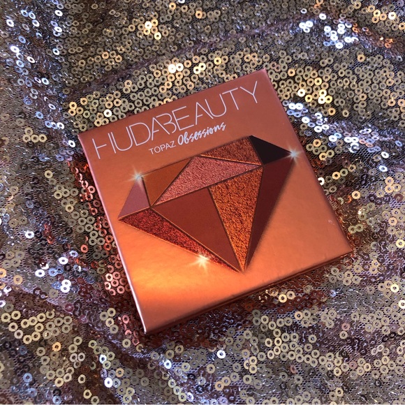 HUDA BEAUTY Makeup Huda Beauty Topaz Obsessions Eyeshadow Palette
